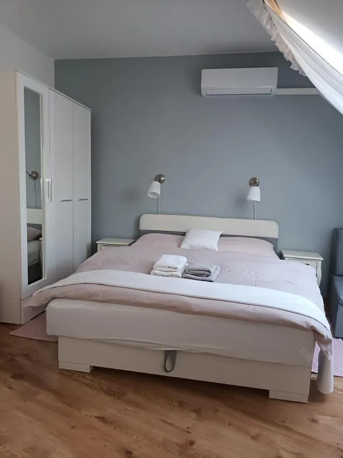 Апартаменты Sasvar Apartman Эгер Венгрия