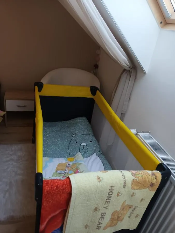 Sasvar Apartman Эгер 0*,